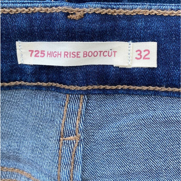 Levi’s 725 High Rise Bootcut Jeans Women’s 14 W32 Dark Wash Stretch NWT - Picture 8 of 9